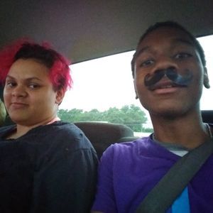 Meet your Posher, Chloe